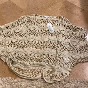 NWT beige Mystree crochet top